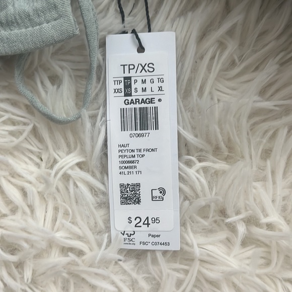 garage ruffle crop top - Picture 2 of 2